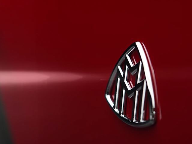Вышло первое тизер-видео Mercedes-Maybach S650 перед его дебютом в Лос-Анжелесе